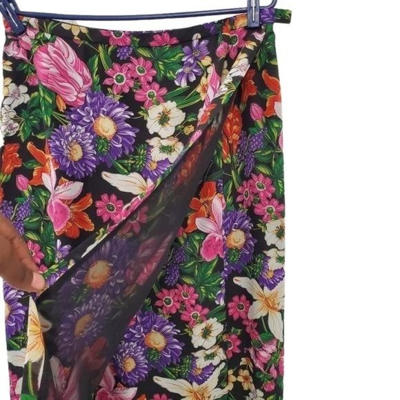Nygard Collection Petite Floral Wrap Skirt - Picture 3 of 9